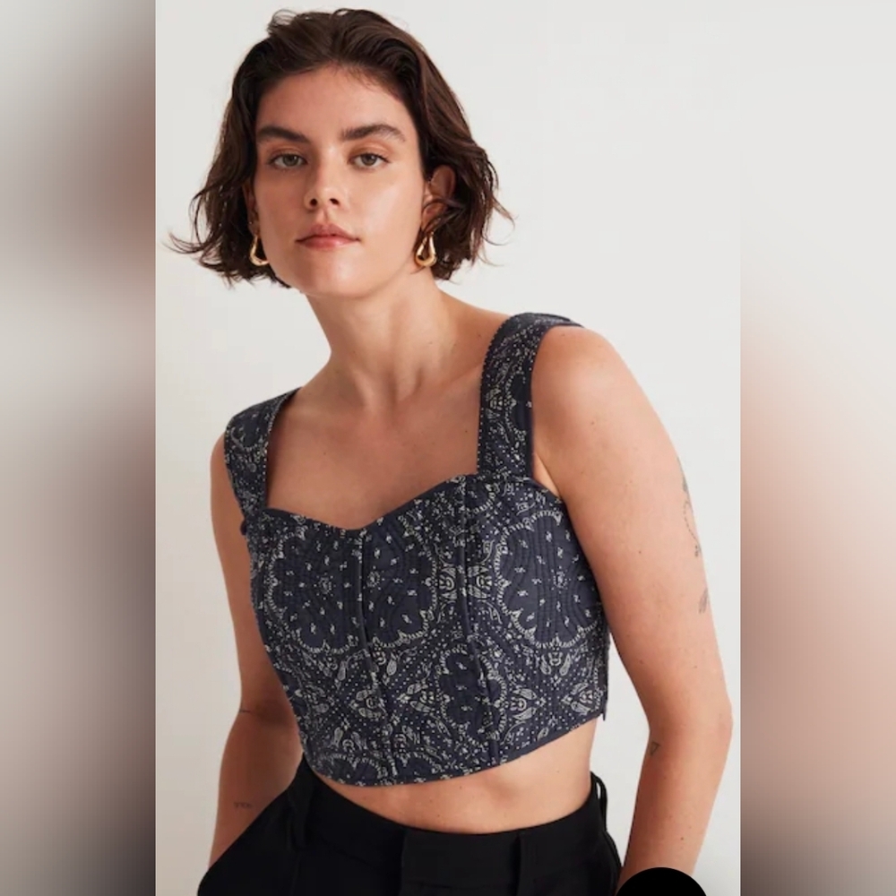 Madewell Quilted Sweetheart Blue Patterned Cropped Top. NWT. Size 12 - Picture 9 of 10